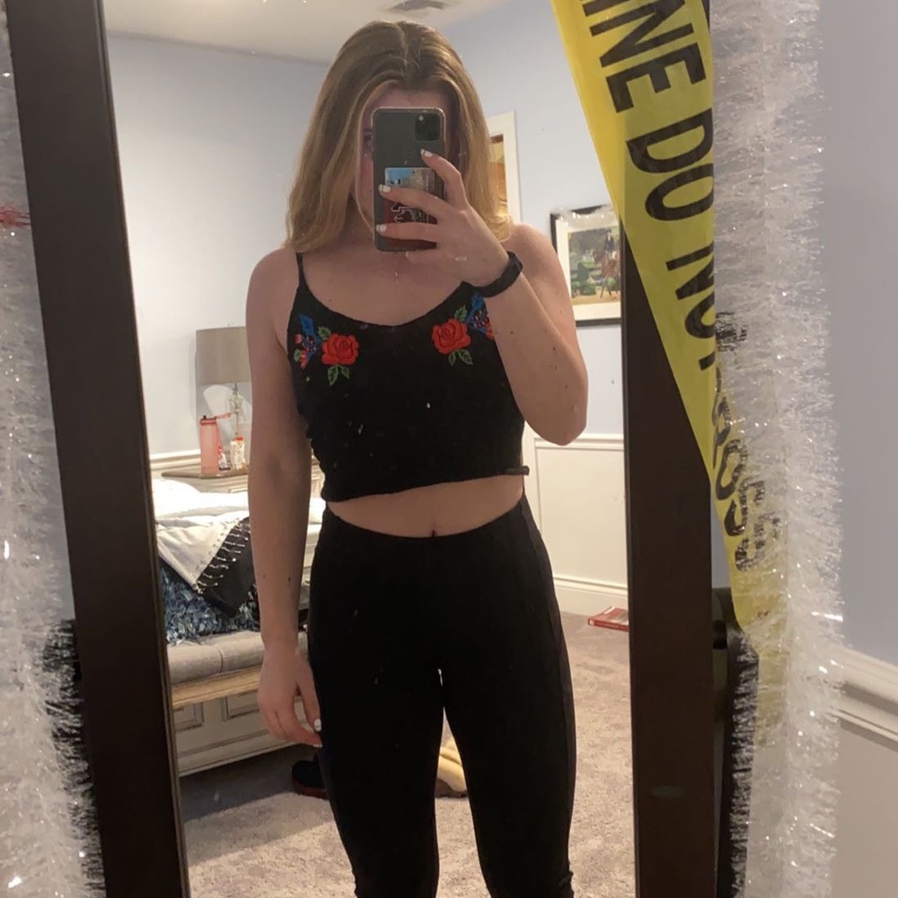PacSun crop top